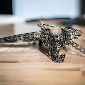 🌻3/$20🌻  Boho Silver and ivory elephant bracelet